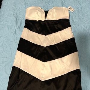 Black and white short dress